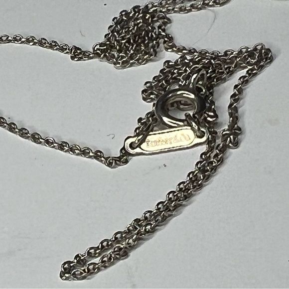 Beautiful Authentic Tiffany& Co .925 Shell Necklace - Picture 3 of 3